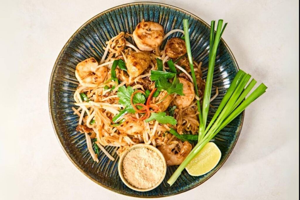 giggling squid pad thai