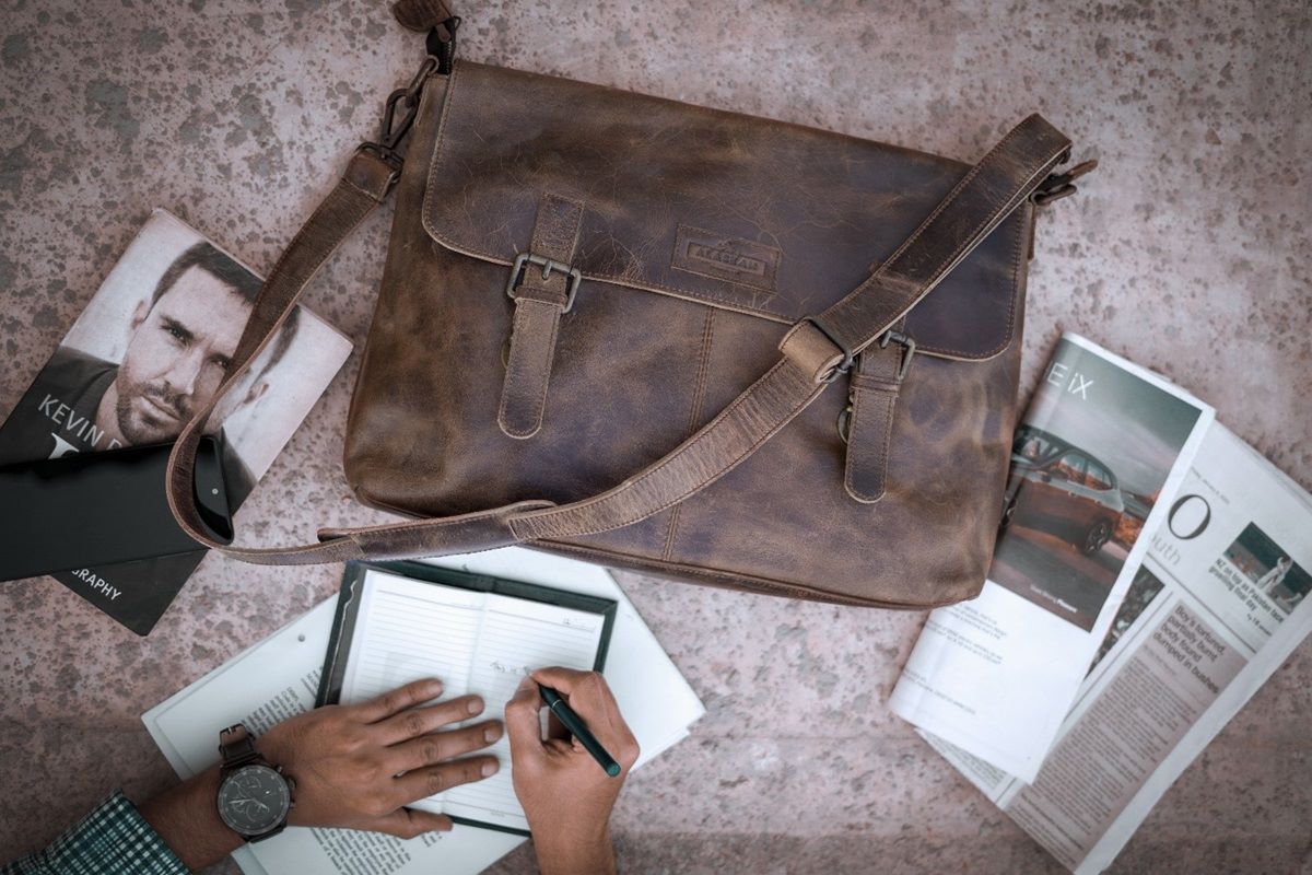 leather messenger bag