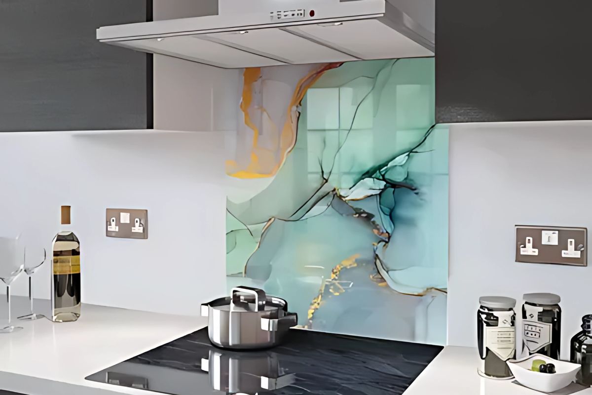 glass kitchen splashbacks