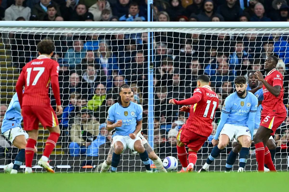 salah stars liverpool beat manchester city