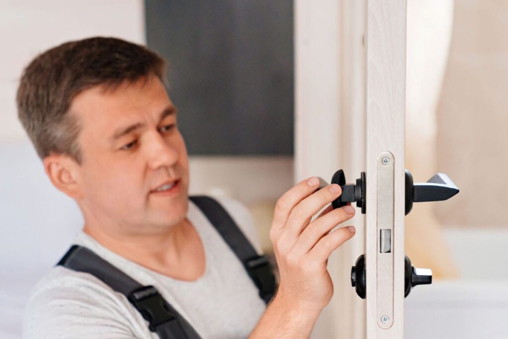 what does a locksmith do